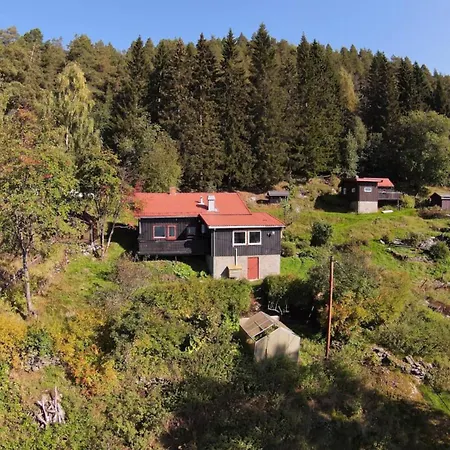 Fourgotten Feriehus Sel